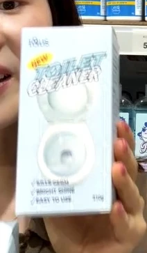 Toilet cleaner